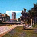 Queen Elizabeth Walk, Singapore