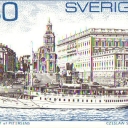 Skerry boat passing the Royal Place