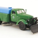 ZIL 164A/PM-10, winter street cleaning, green/blue