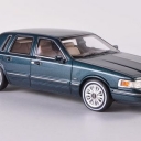 Lincoln Town Car, met.-dkl.grün 1997