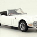 Toyota 2000 GT, white