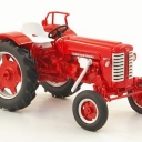 International Harvester McCormick F270 , red 1964