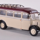 Steyr 380/I bus, beige/red