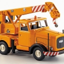 Kaelble K632, kommunal-orange, with Miag-crane