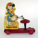Donald Duck Drummer