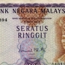 100 Ringgit